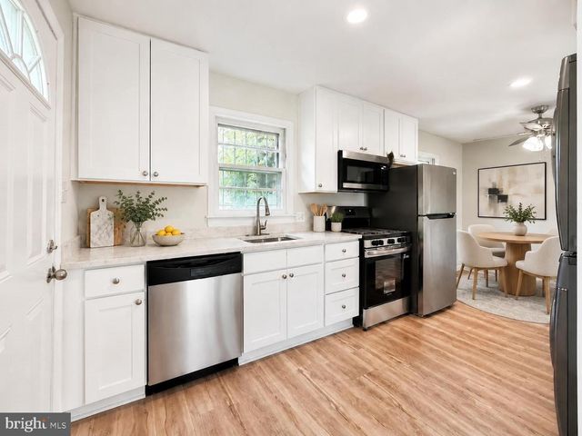 1212 ELFIN AVE, Capitol Heights, MD 20743