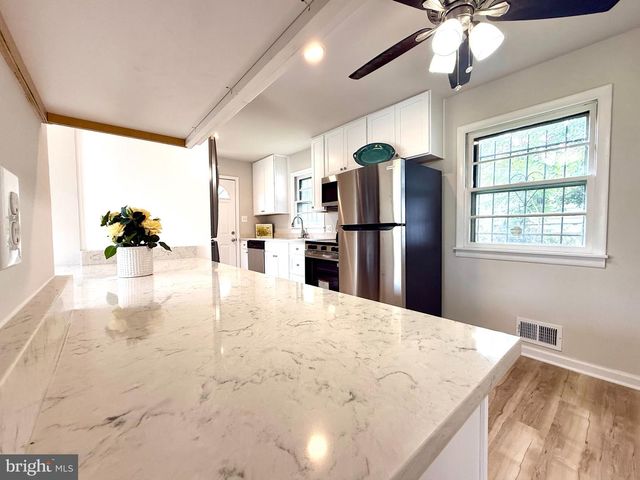 1212 ELFIN AVE, Capitol Heights, MD 20743