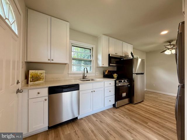 1212 ELFIN AVE, Capitol Heights, MD 20743