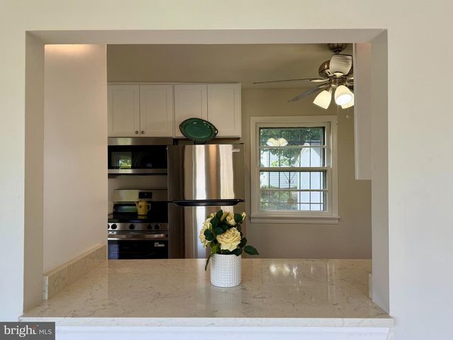1212 ELFIN AVE, Capitol Heights, MD 20743