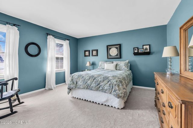 42 Devon Drive, Manalapan, NJ 07726
