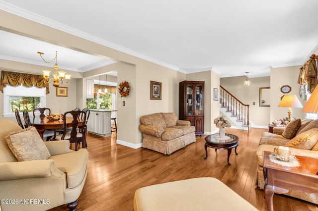42 Devon Drive, Manalapan, NJ 07726