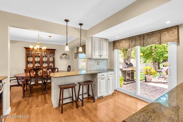 42 Devon Drive, Manalapan, NJ 07726