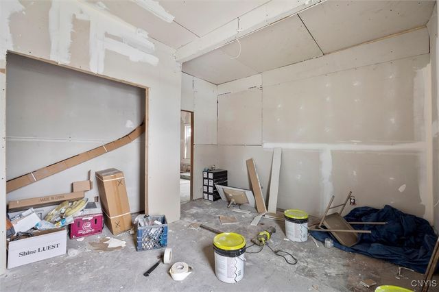 205 Mccool Avenue, Dewitt, NY 13057