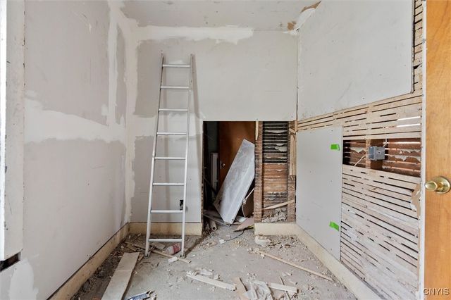 205 Mccool Avenue, Dewitt, NY 13057