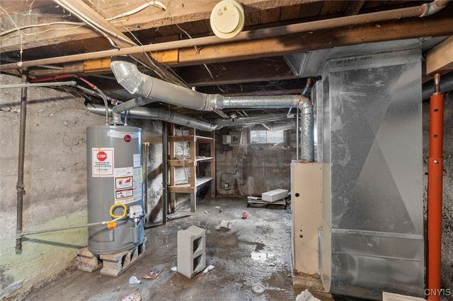 205 Mccool Avenue, Dewitt, NY 13057