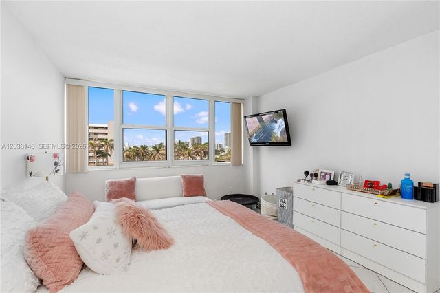 2030 S Ocean Drive 307, Hallandale Beach, FL 33009