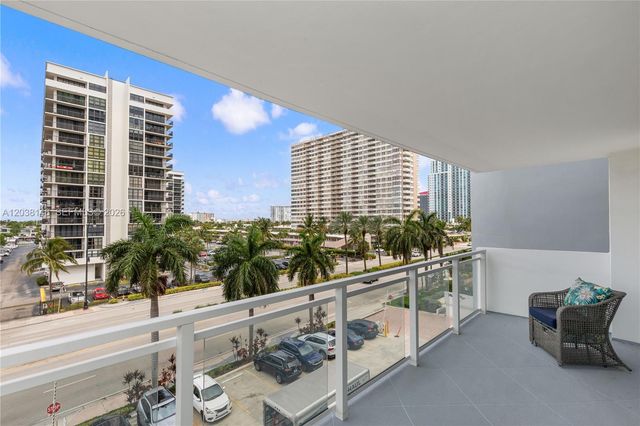 2030 S Ocean Drive 307, Hallandale Beach, FL 33009