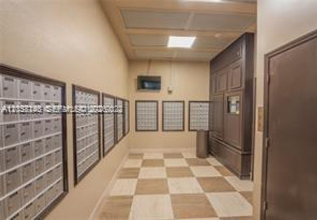 2030 S Ocean Drive 307, Hallandale Beach, FL 33009