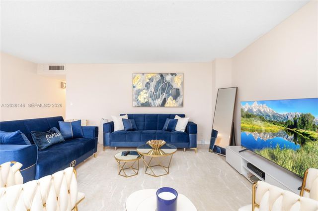 2030 S Ocean Drive 307, Hallandale Beach, FL 33009