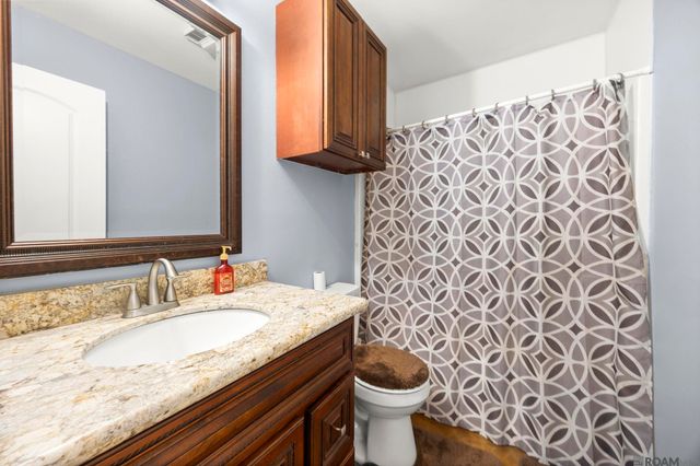 46504 Laurel Ridge Rd, St Amant, LA 70774