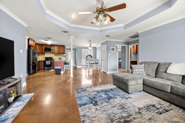 46504 Laurel Ridge Rd, St Amant, LA 70774