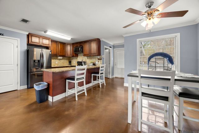 46504 Laurel Ridge Rd, St Amant, LA 70774