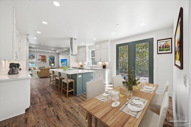 5293 Conecuh St, Milton, FL 32570