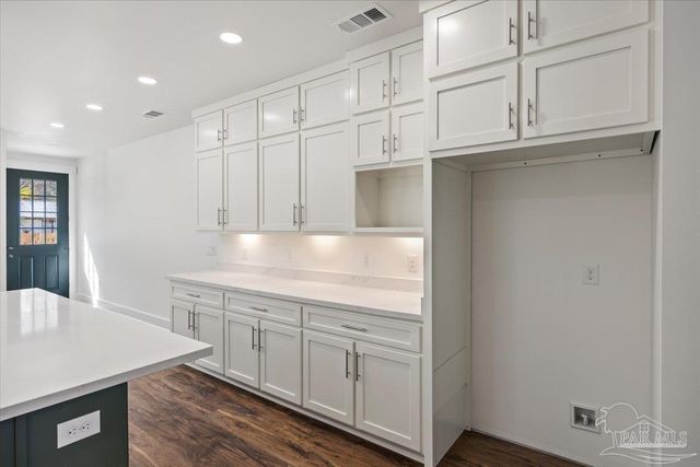 5293 Conecuh St, Milton, FL 32570