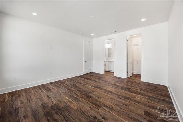 5293 Conecuh St, Milton, FL 32570