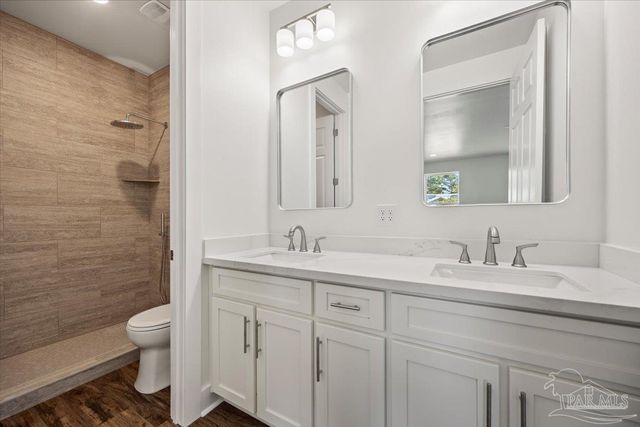 5293 Conecuh St, Milton, FL 32570