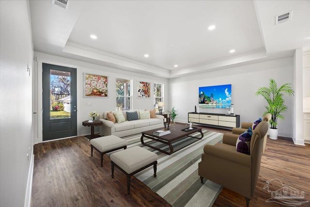 5293 Conecuh St, Milton, FL 32570