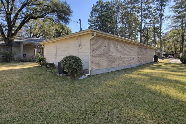 304 Lee Lane, Lufkin, TX 75904