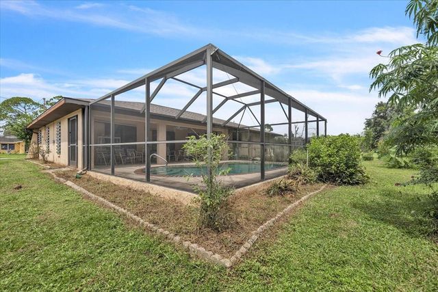1300 HINTON STREET, Port Charlotte, FL 33952
