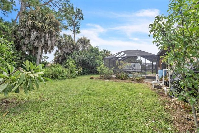 1300 HINTON STREET, Port Charlotte, FL 33952