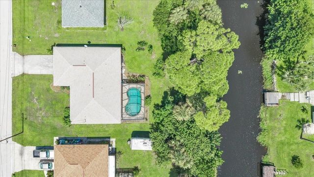 1300 HINTON STREET, Port Charlotte, FL 33952