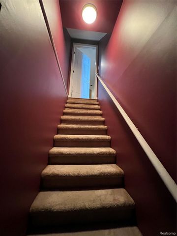 45475 Irvine Drive, Novi, MI 48374