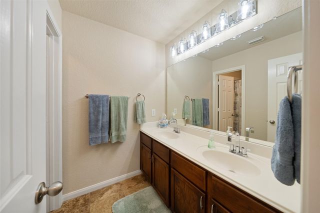 3307 Hemingway Drive, Montgomery, TX 77356