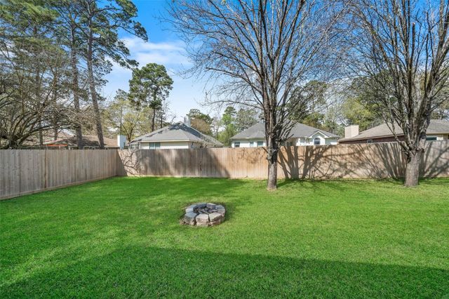3307 Hemingway Drive, Montgomery, TX 77356