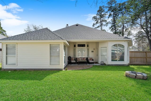 3307 Hemingway Drive, Montgomery, TX 77356