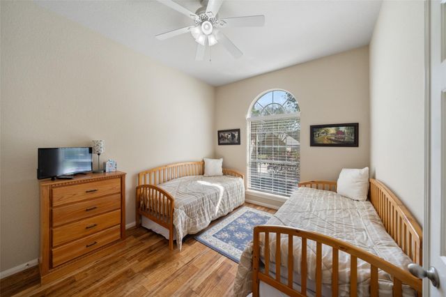 3307 Hemingway Drive, Montgomery, TX 77356