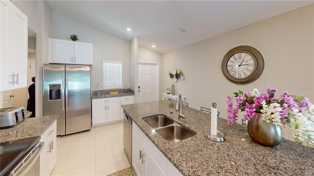 421 ROYAL EMPRESS DRIVE, Ruskin, FL 33570