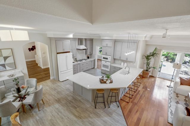 8691 Equus Ln, Fair Oaks, CA 95628