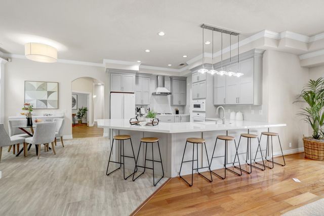 8691 Equus Ln, Fair Oaks, CA 95628