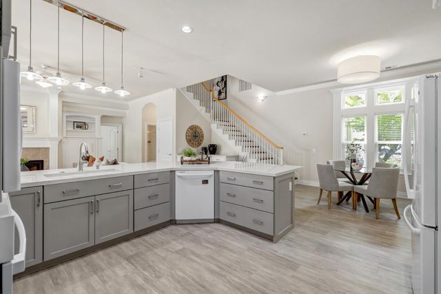 8691 Equus Ln, Fair Oaks, CA 95628