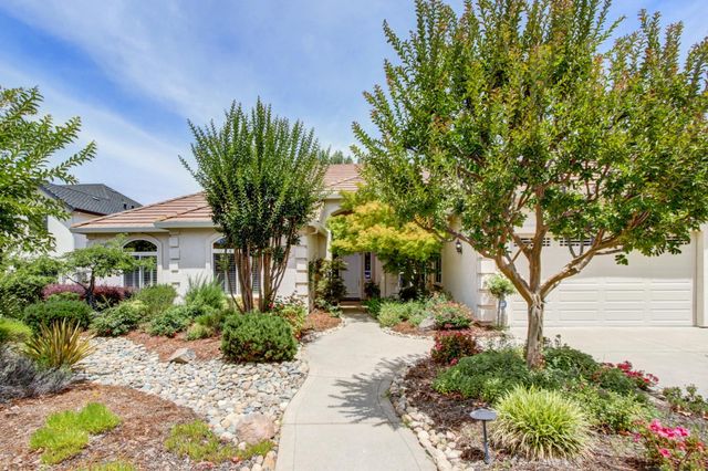 8691 Equus Ln, Fair Oaks, CA 95628