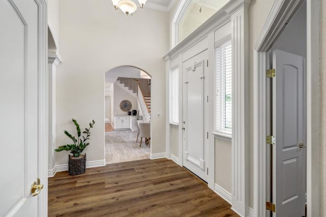 8691 Equus Ln, Fair Oaks, CA 95628