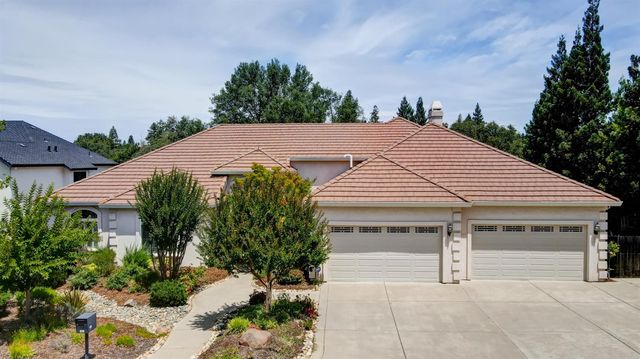 8691 Equus Ln, Fair Oaks, CA 95628