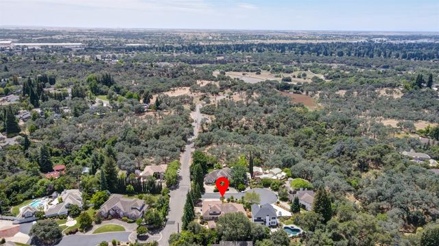 8691 Equus Ln, Fair Oaks, CA 95628
