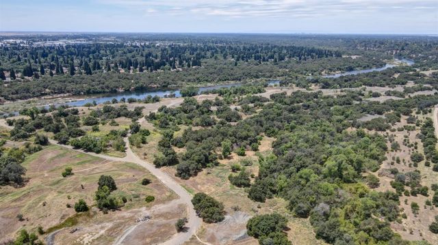 8691 Equus Ln, Fair Oaks, CA 95628