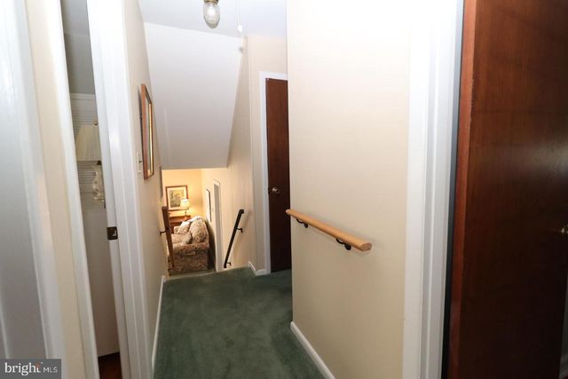 12 PHAETON DR, Hamilton, NJ 08690