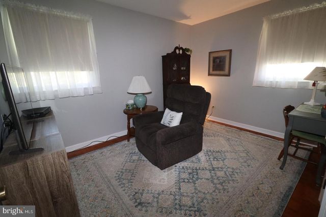 12 PHAETON DR, Hamilton, NJ 08690