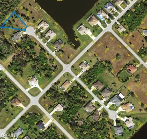 105 Island CT, Rotonda West, FL 33947