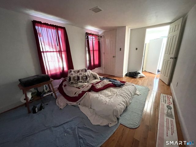 540 North Main Street, Norwich, CT 06360