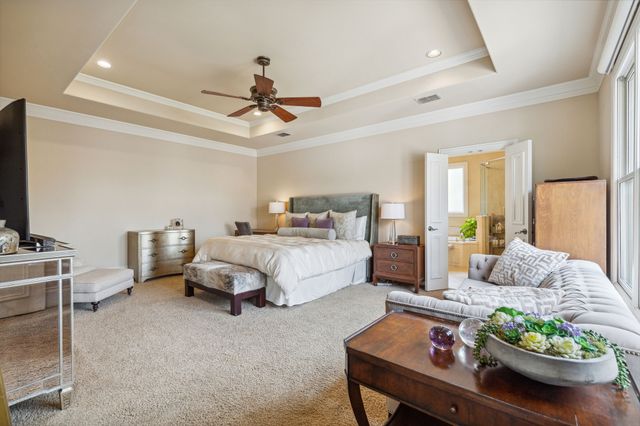 6815 Park Lane, Dallas, TX 75225