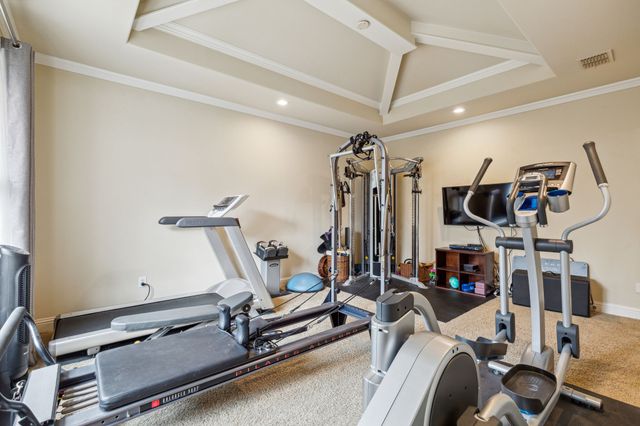 6815 Park Lane, Dallas, TX 75225