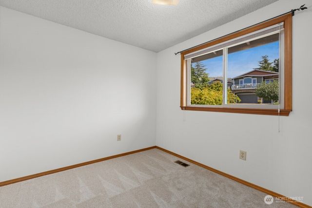 7404 100th Avenue SW, Lakewood, WA 98498