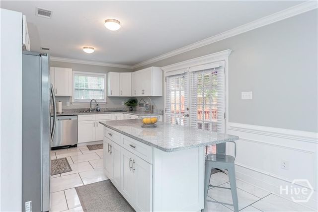 112 W 52nd Street, Savannah, GA 31405