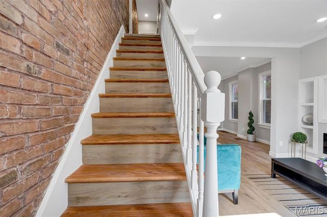 3006 Virginia Avenue, St Louis, MO 63118