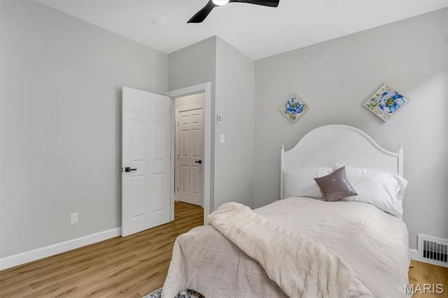 3006 Virginia Avenue, St Louis, MO 63118